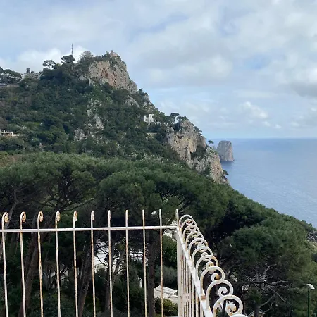 Apartamento Regina Di - Vista Faraglioni Capri